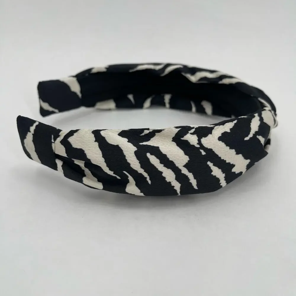 AUTUMN ADEIGBO Headband NEW Zebra Animal Print Black Hair Accessory Rare NWOT